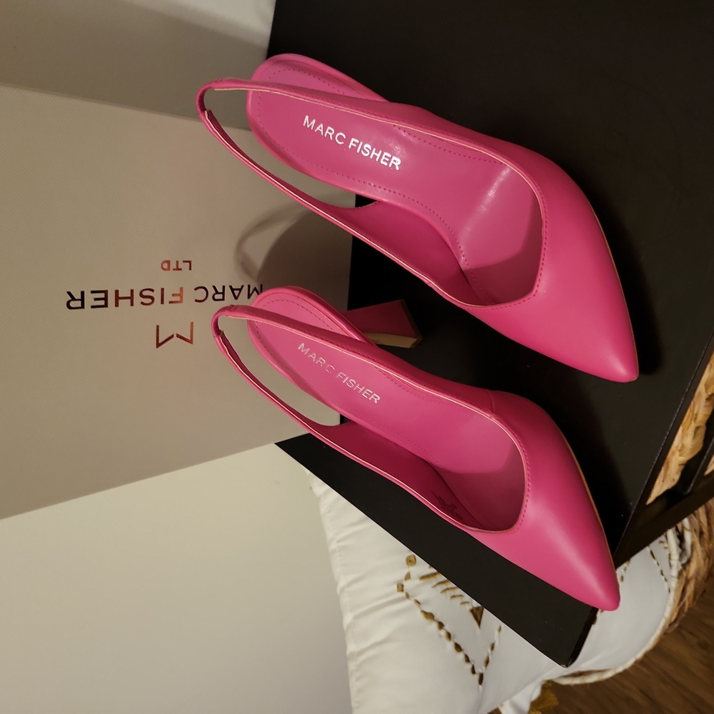 Marc Fisher sling backs